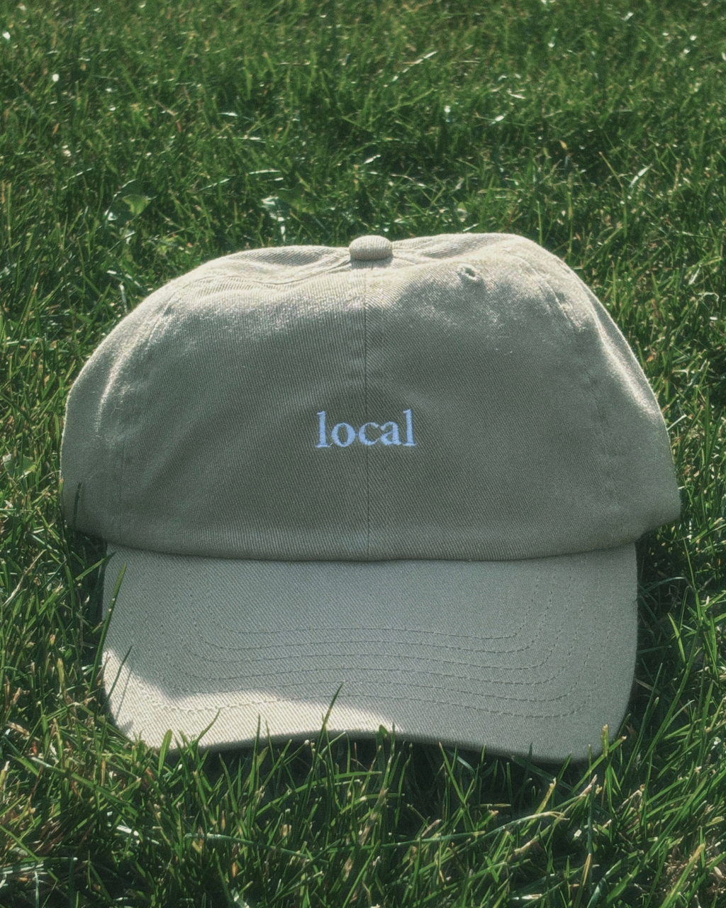 local hat - sand